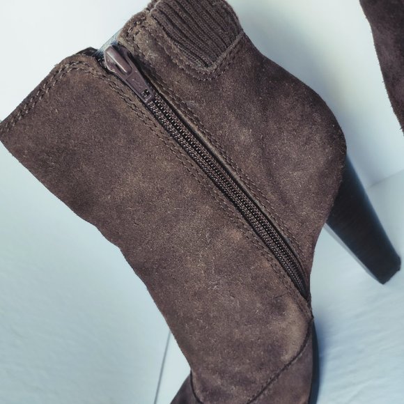 RALPH LAUREN Genuine Suede booties - Picture 6 of 8